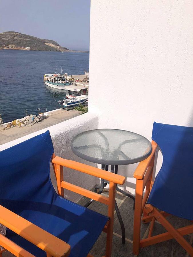 Elena Studios Panormos  Luaran gambar